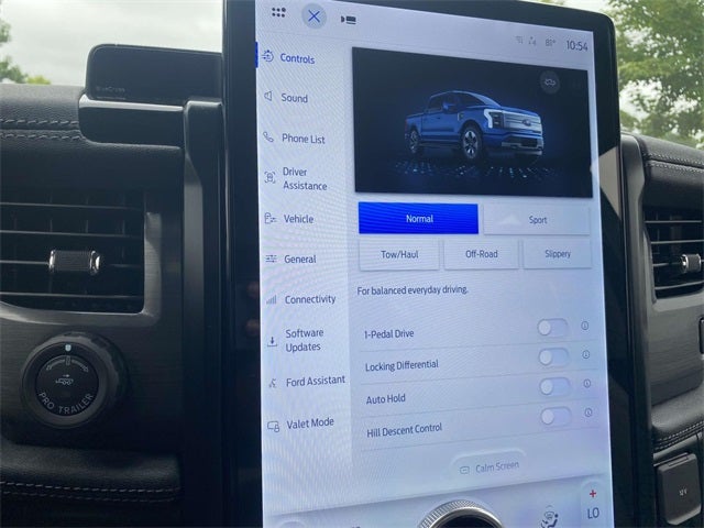 2025 Ford F-150 Lightning Flash™