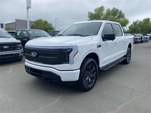2025 Ford F-150 Lightning Flash™