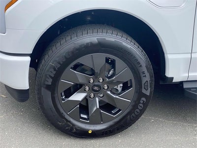 2025 Ford F-150 Lightning Flash™
