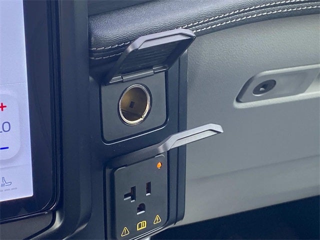 2025 Ford F-150 Lightning Flash™