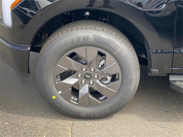 2025 Ford F-150 Lightning Flash™