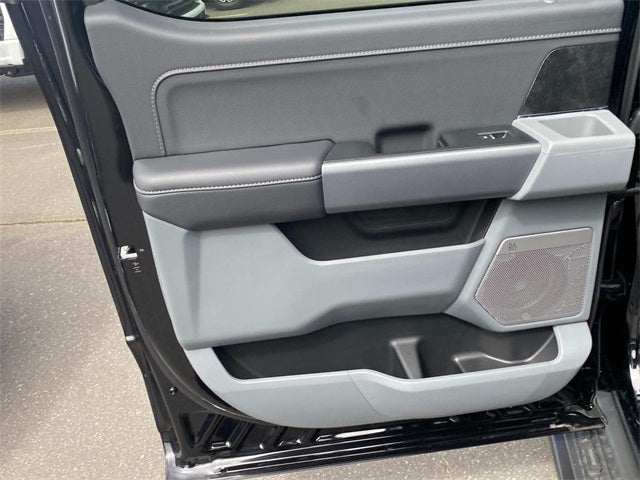 2025 Ford F-150 Lightning Flash™