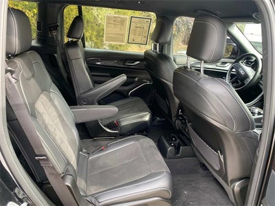 2022 Jeep Grand Cherokee L Altitude