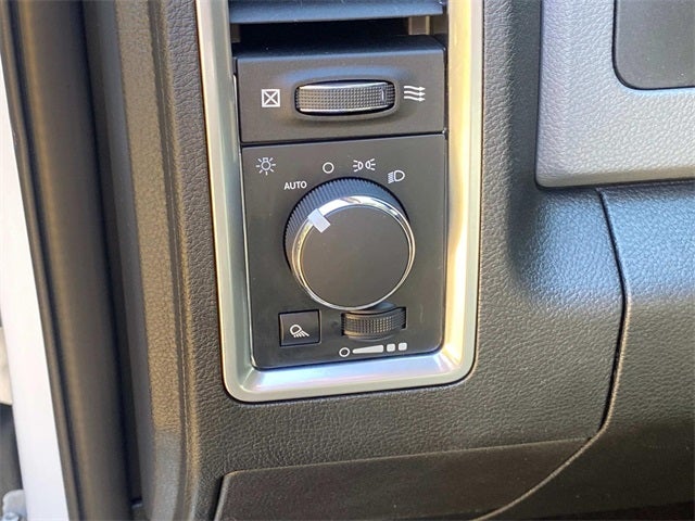 2020 RAM 1500 Classic SLT