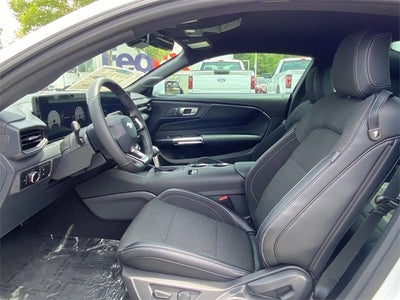 2025 Ford Mustang EcoBoost