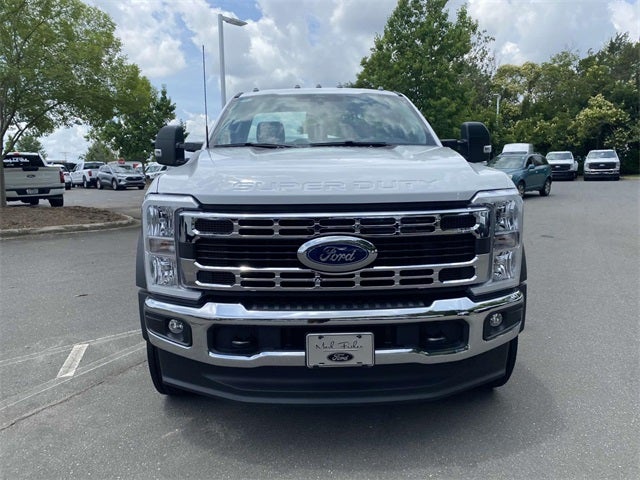 2025 Ford F-600SD XL