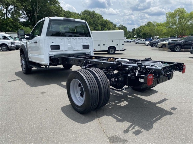 2025 Ford F-600SD XL