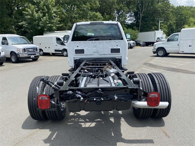 2025 Ford F-600SD XL