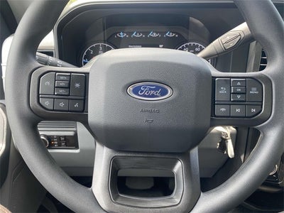 2025 Ford F-600SD xl