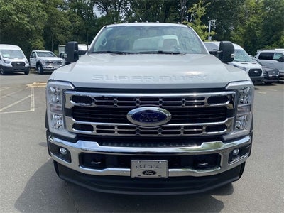 2025 Ford F-600SD xl