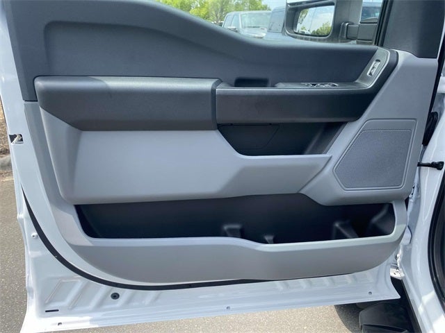 2025 Ford F-600SD xl