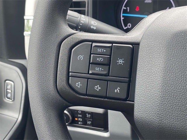 2025 Ford F-600SD XL