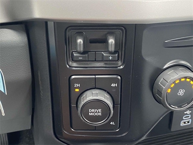 2025 Ford F-600SD XL