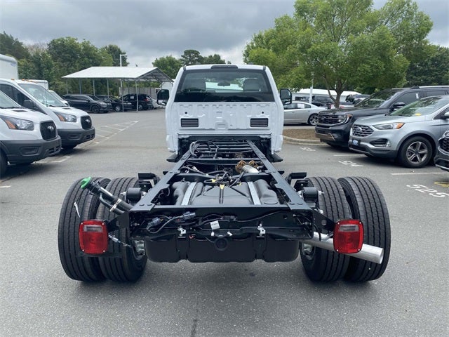 2025 Ford F-600SD XL