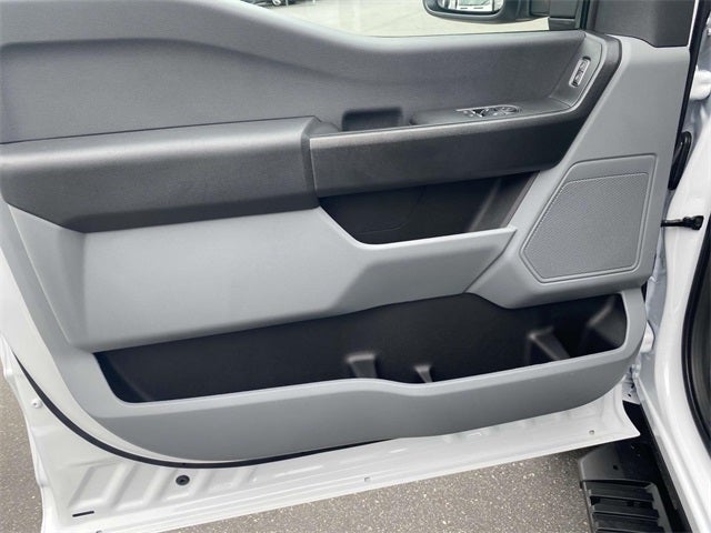 2025 Ford F-600SD XL