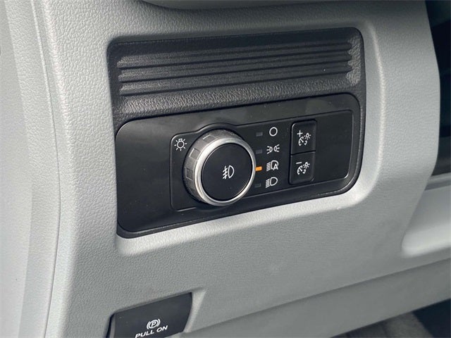 2025 Ford F-600SD XL