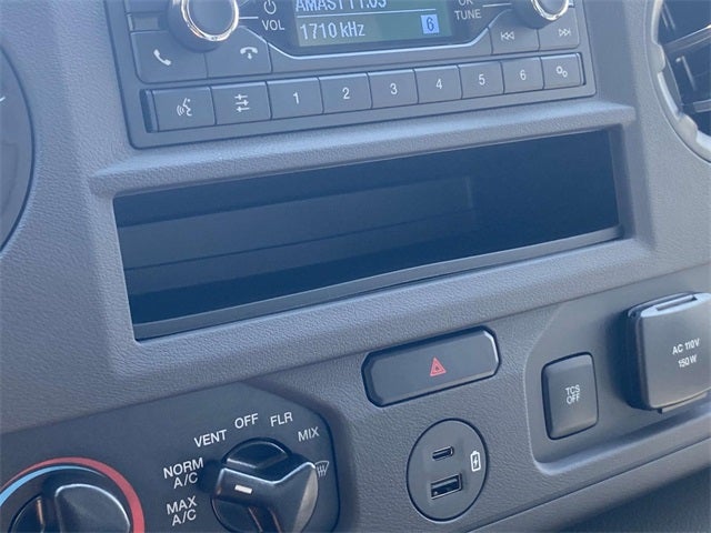 2026 Ford E-350SD Base Cutaway