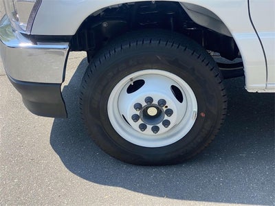 2026 Ford E-350SD Base Cutaway