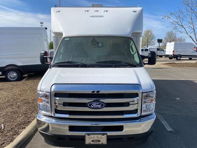 2026 Ford E-350SD Base Cutaway
