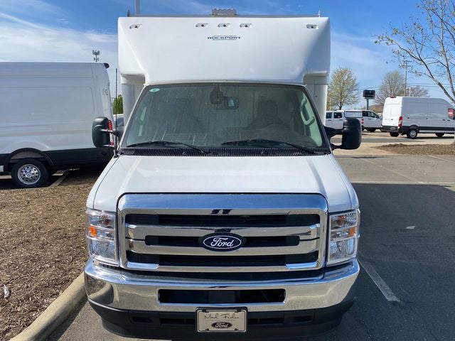 2026 Ford E-350SD Base Cutaway
