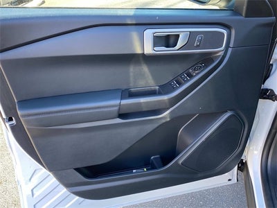 2025 Ford Utility Police Interceptor Base