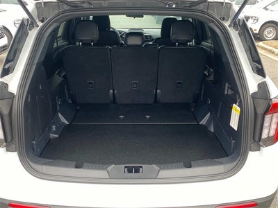 2025 Ford Utility Police Interceptor Base