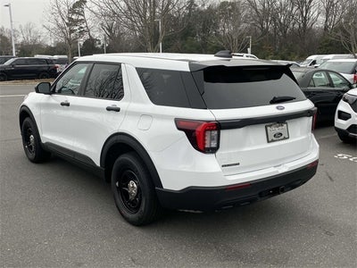 2025 Ford Utility Police Interceptor Base