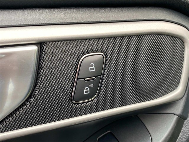 2025 Ford Utility Police Interceptor Base