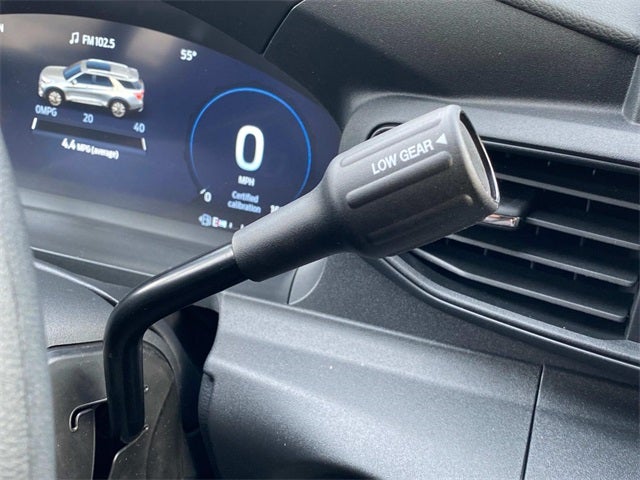 2025 Ford Utility Police Interceptor Base