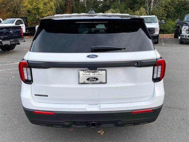 2025 Ford Utility Police Interceptor Base