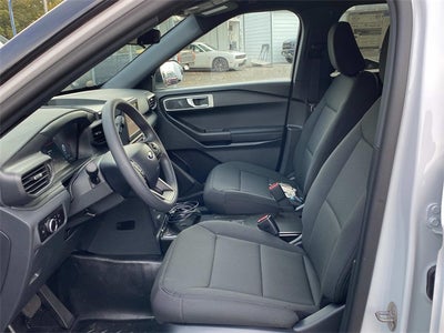 2025 Ford Utility Police Interceptor Base