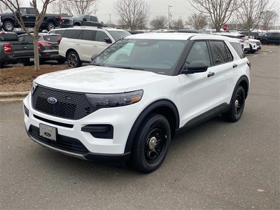 2025 Ford Utility Police Interceptor Base
