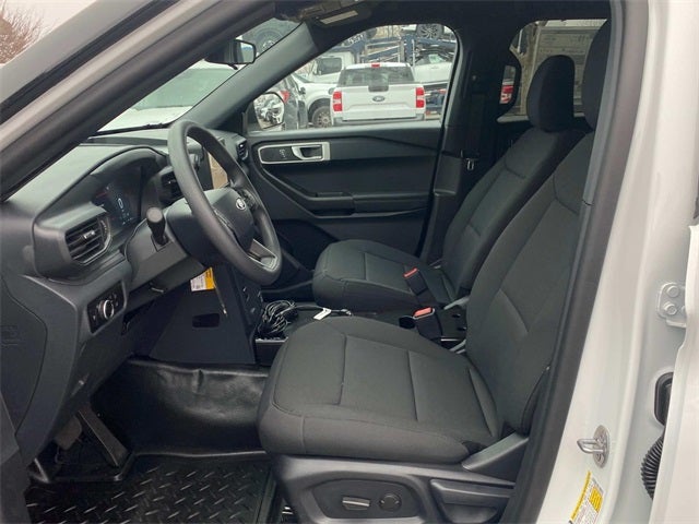 2025 Ford Utility Police Interceptor Base