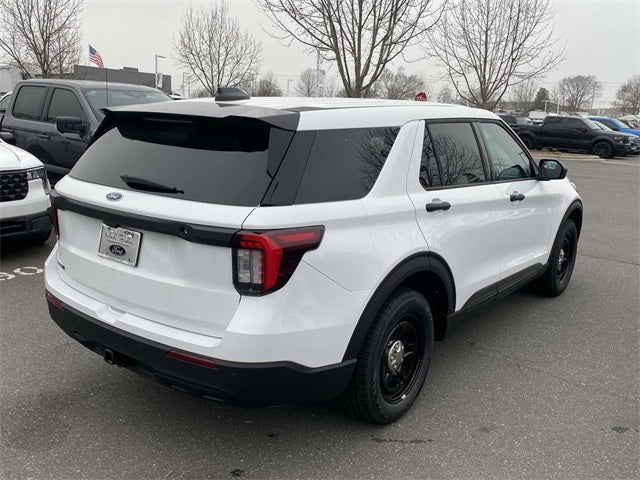 2025 Ford Utility Police Interceptor Base