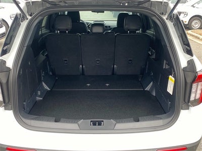 2025 Ford Utility Police Interceptor Base