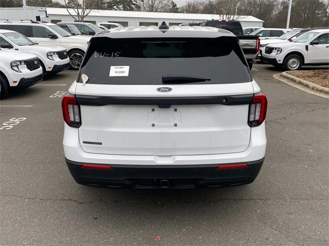 2025 Ford Utility Police Interceptor Base