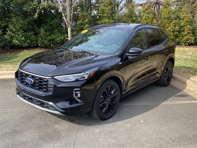2023 Ford Escape ST-Line Elite