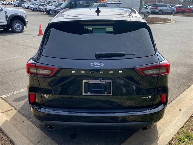 2023 Ford Escape ST-Line Elite