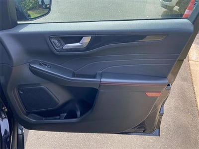 2023 Ford Escape ST-Line Elite