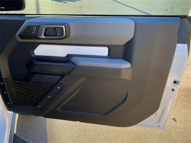 2023 Ford Bronco Base Upfittted