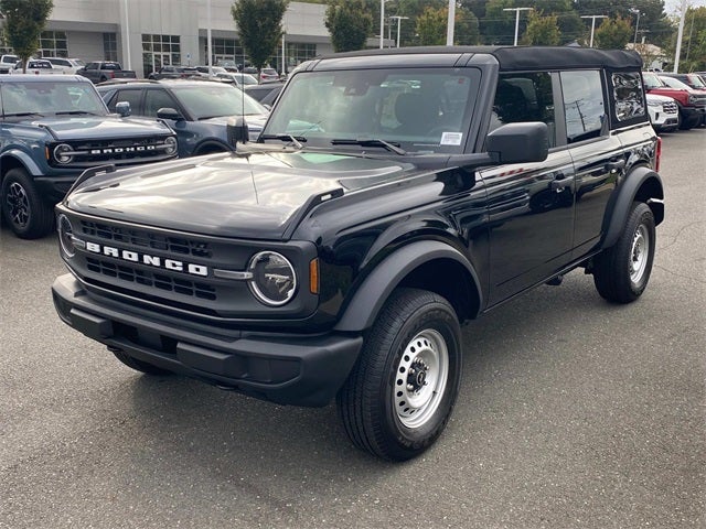 2025 Ford Bronco Base