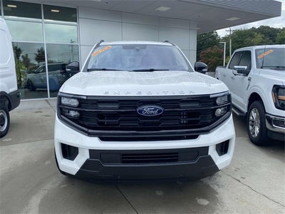 2025 Ford Expedition Active