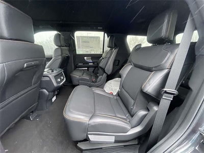 2025 Ford Expedition Tremor