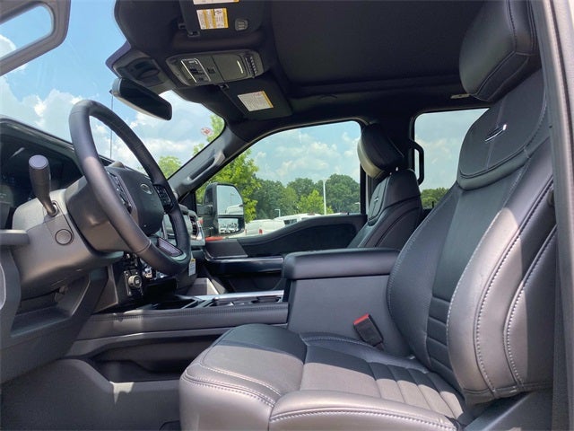 2025 Ford F-250SD Platinum