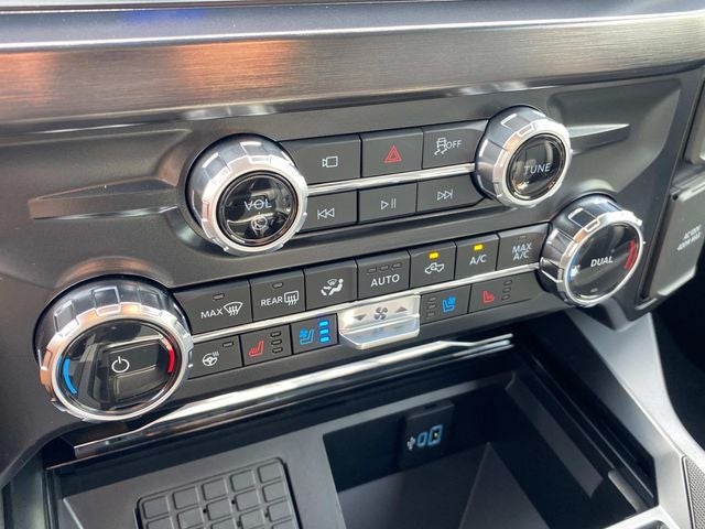 2026 Ford F-250SD Lariat Custom