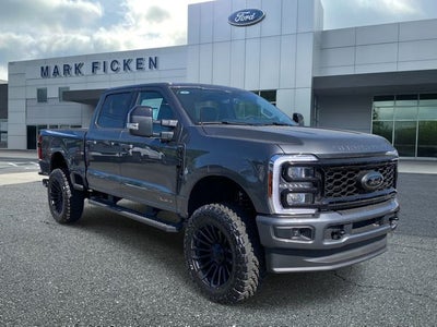 2026 Ford F-350SD Lariat Custom