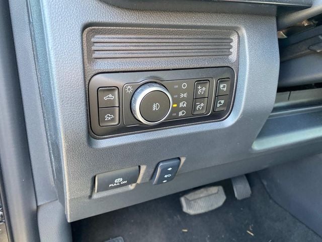 2026 Ford F-350SD Lariat Custom