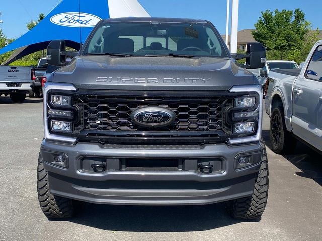 2026 Ford F-350SD Lariat Custom