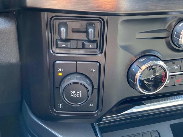 2026 Ford F-350SD Lariat Custom