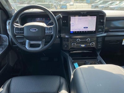 2026 Ford F-350SD Lariat Custom